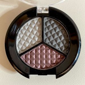 New Jasmine la Belle eyeshadow trio #2